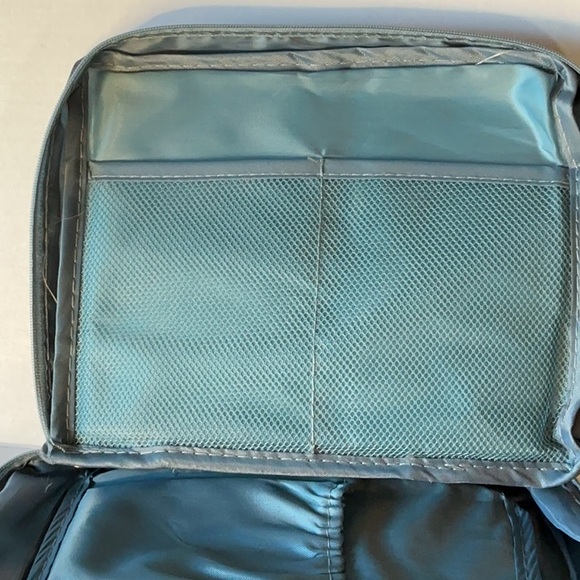 Floral Travel Makeup Organizer Bag Cosmetic Toiletry Case Blue - Picture 3 of 6